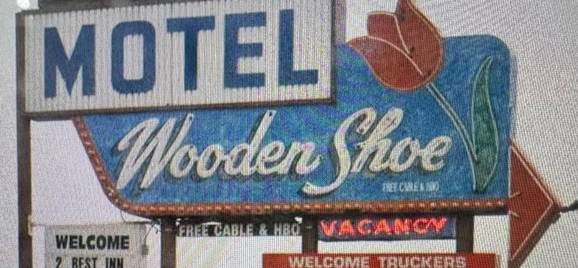 Wooden Shoe Motel Holland Eksteriør bilde